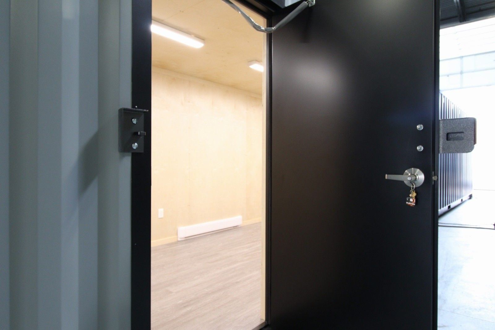 40ft Office Container – Wood Finished - Image 3