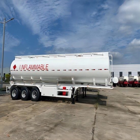 40,000 Liter Tri Axle Tanker Trailer - Image 2