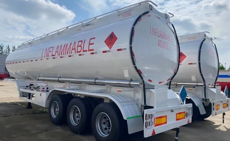 40,000 Liter Tri Axle Tanker Trailer - Image 3
