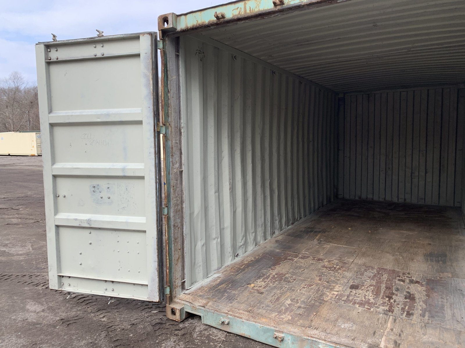 Used 20ft x 8ft Green Shipping / Storage Container - Image 3